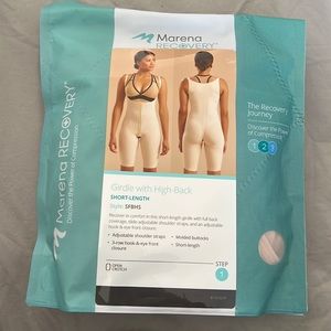 Brand new never opened compression garment 🌺